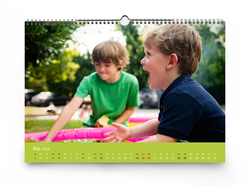 Fotokalender online gestalten und drucken lassen.