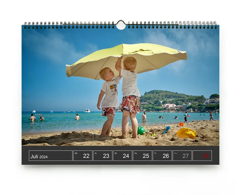 Jede Woche ein neues Motiv: Mit dem Foto-Wochenkalender haben Sie viel Platz zum kreativen Gestalten. Gestalten Sie im Wochenkalender 55 Einzelseiten mit Ihren Fotos.